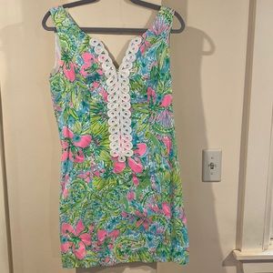 Lilly Pulitzer worn once - CLASSIC FOR YOU PREPPY GIRL!!!! Size 4